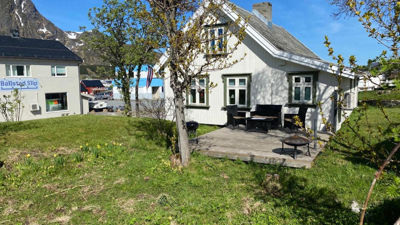 Nordlandshuset "Lottebakken", Ballstad In Lofoten Exterior foto